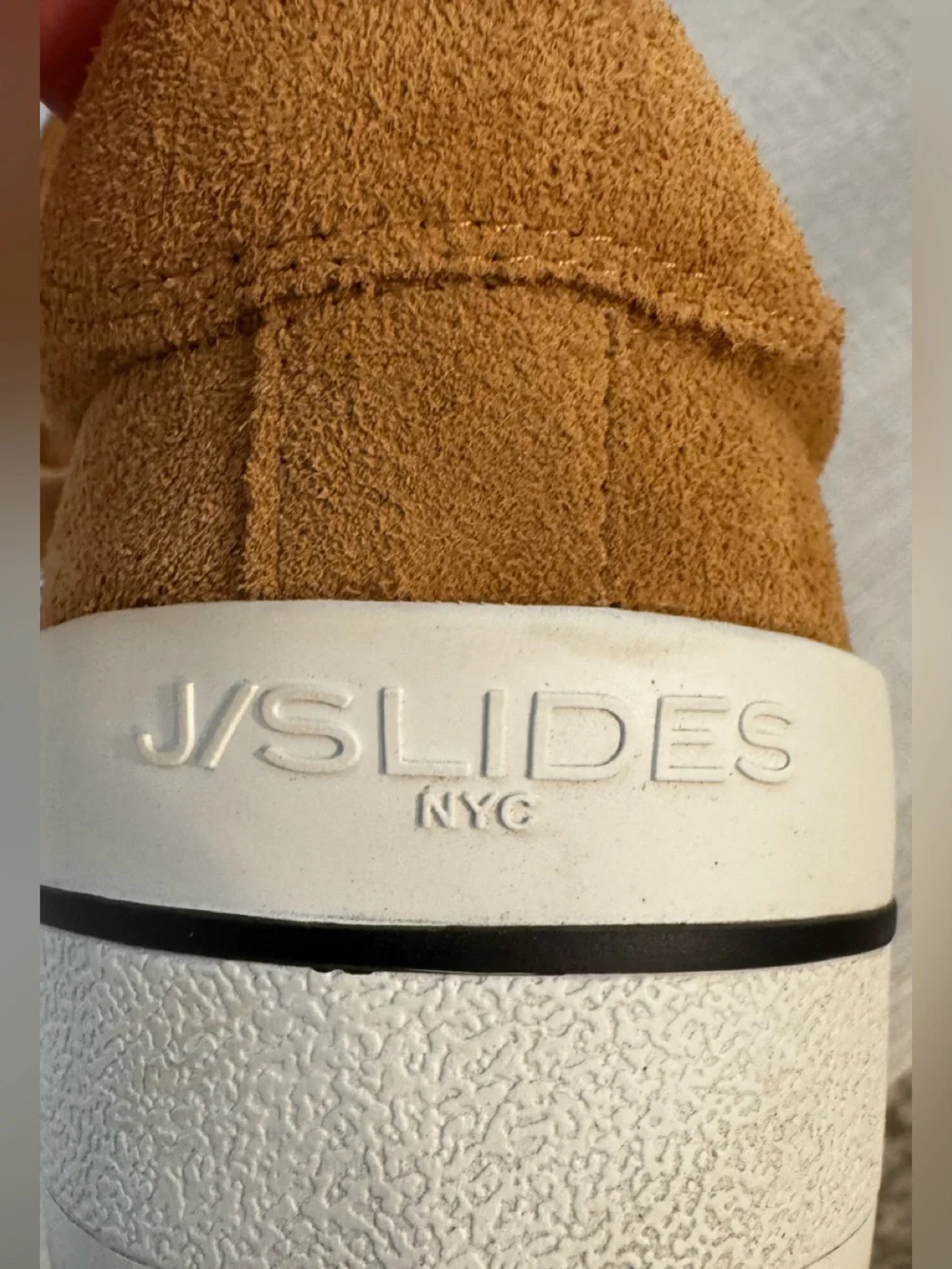 J/Slides - Women's Suede  Sneakers. Size 8